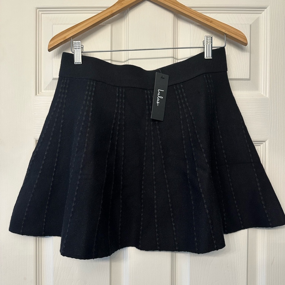 NWT Lulu’s Knit Skirt - Black Size Large